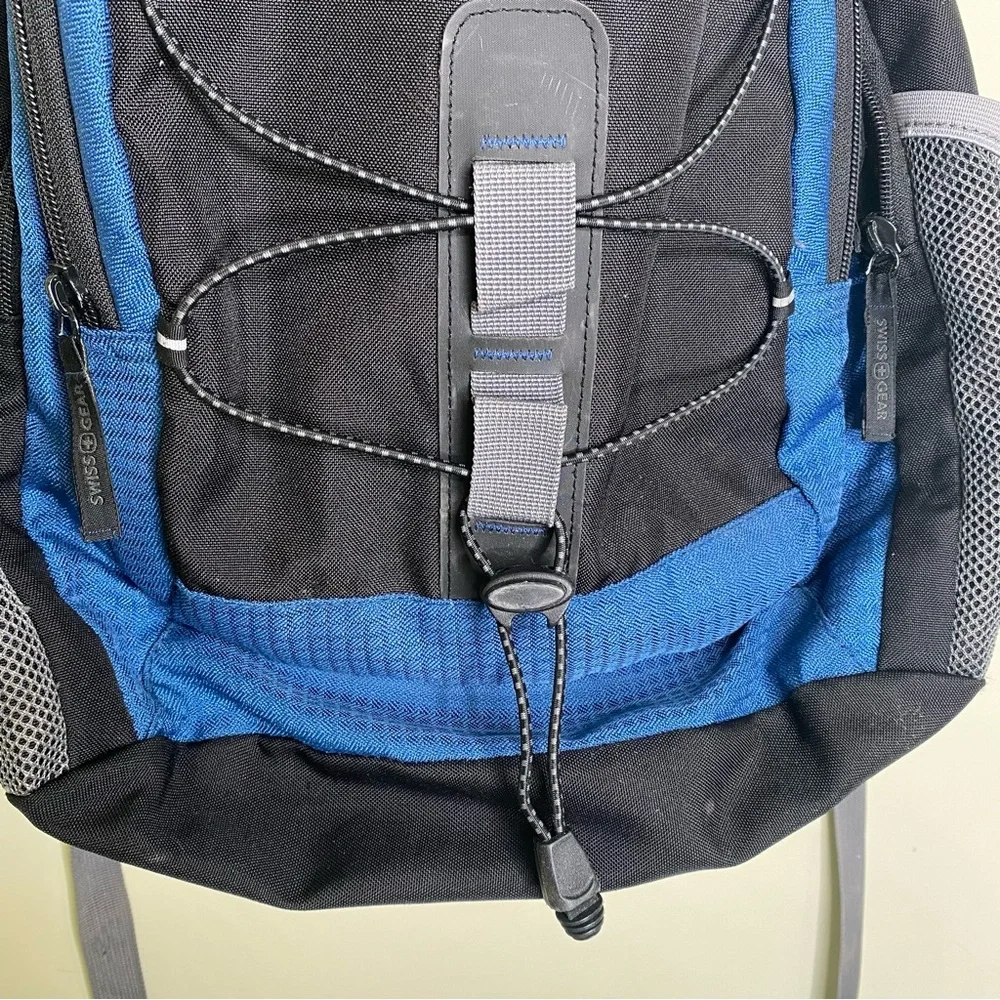 SwissGear Mars Black and Blue Laptop Compartment Backpack